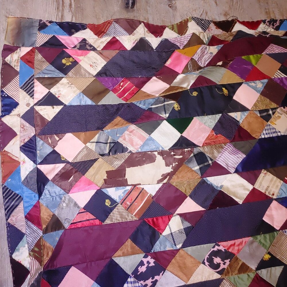Antique Victorian 1800s Crazy Quilt Handmade Top Silk Patchwork Diamond Mosaic - Picture 8 of 16